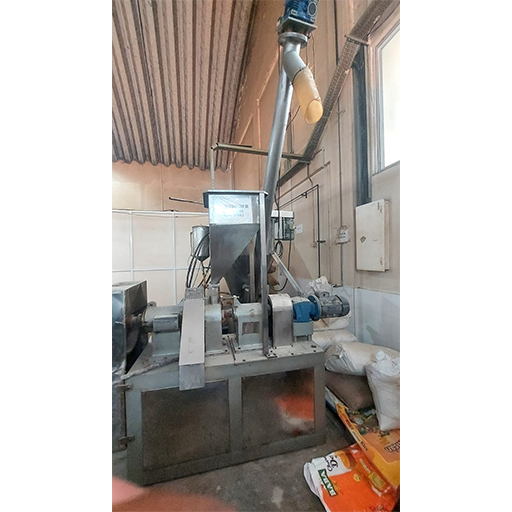 Extruder Kurkure Machine