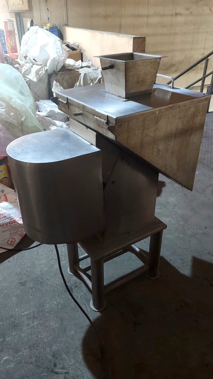 MANGO PULP MACHINE